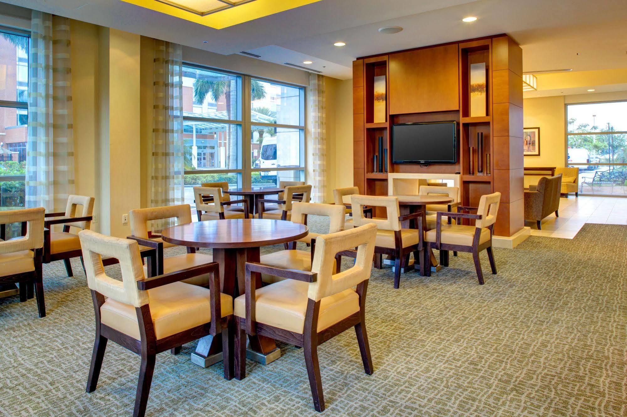 Hyatt House Fort Lauderdale Airport/Cruise Port Dania Beach Esterno foto
